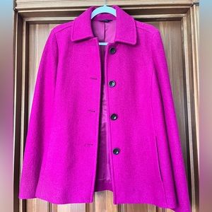 Lands End fuschia coat size 8